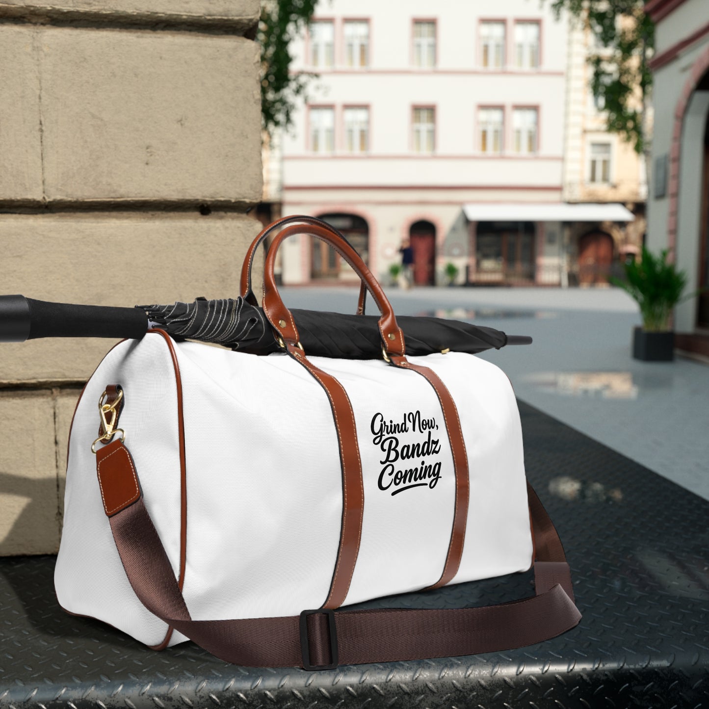 Bandz Coming – Premium Waterproof Travel Bag